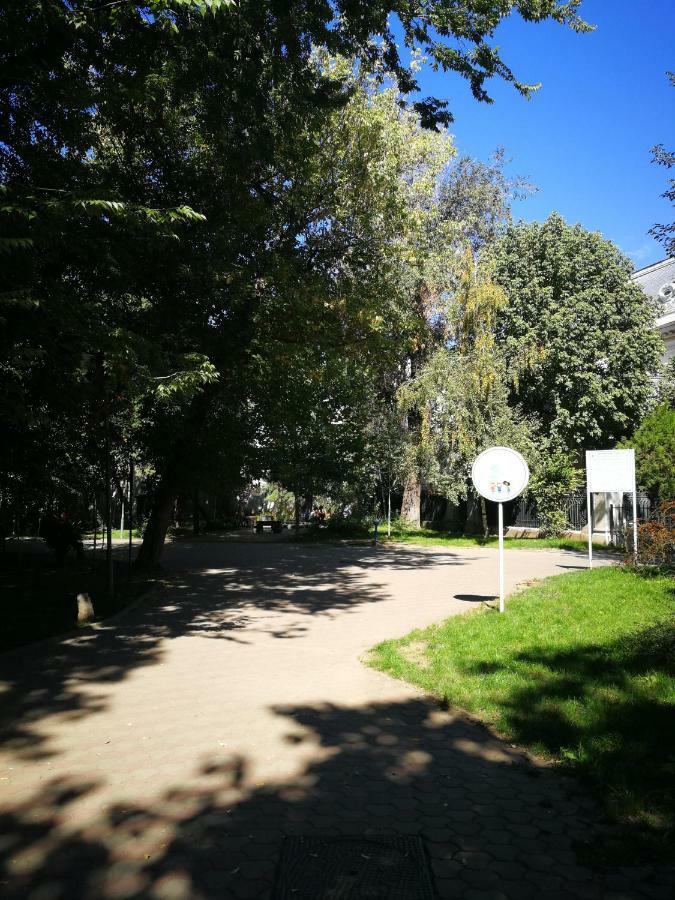 Le Park Apartment Букурещ Екстериор снимка