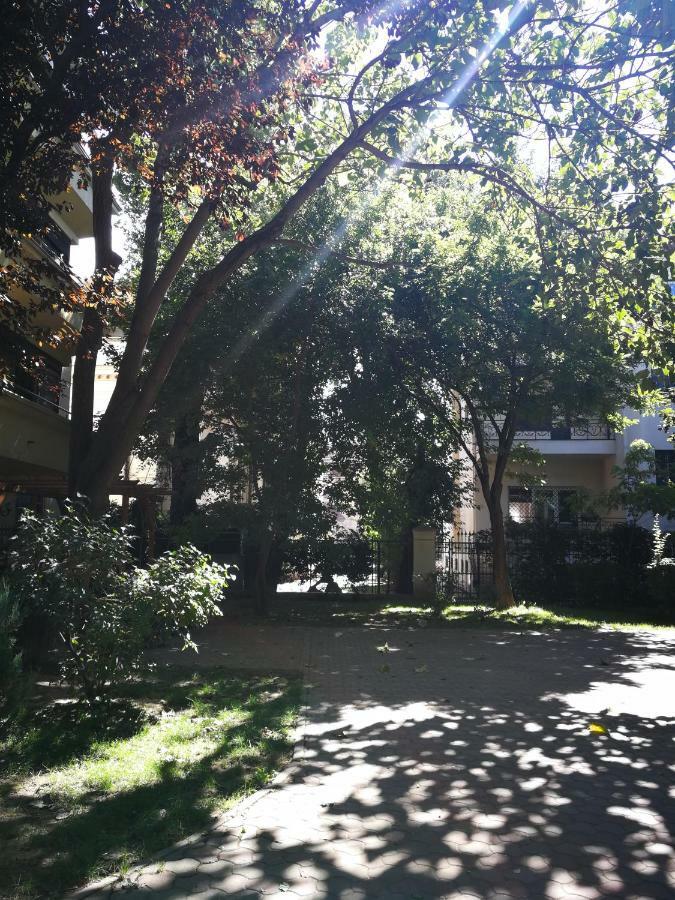 Le Park Apartment Букурещ Екстериор снимка